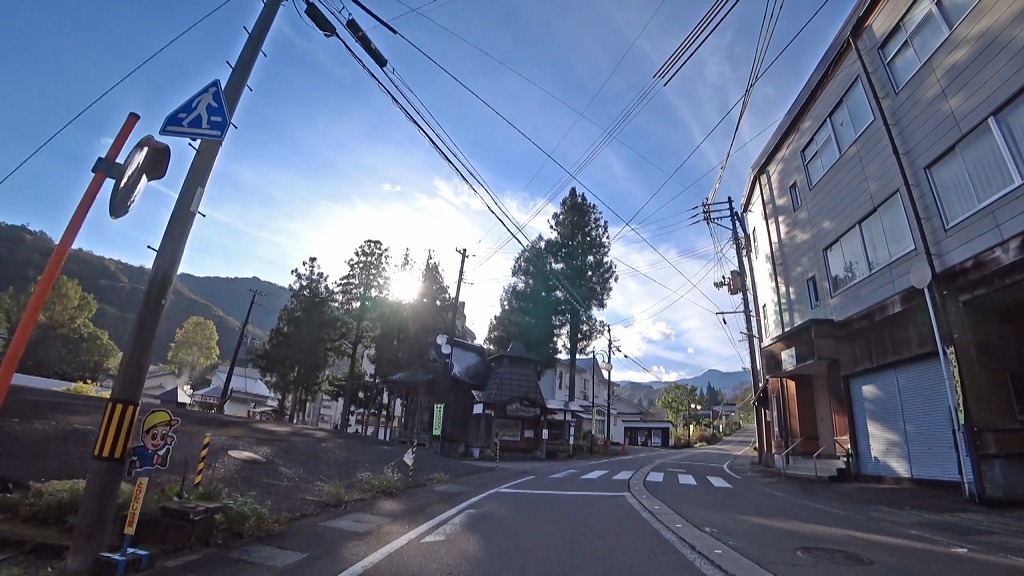 枝折峠・奥只見樹海ライン 国道352号